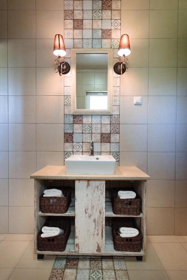 Apartament Aranyszarvas Panzio, Etterem Es Grillterasz Zewnętrze zdjęcie